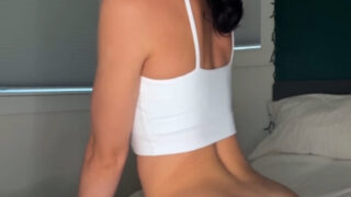 Queenpussybossv Nude Twerk on bed so hot – Onlyfans Tape