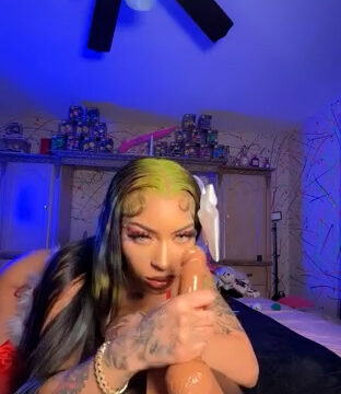 Ayleks Blowjob Sex tape by Onlyfans – So hot