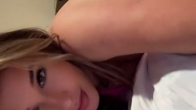 Alice Rosenblum Strip Teasing on bed – Onlyfans video Viral