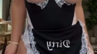 Ashleyyyreyyy Slutty Maid Naked – Onlyfans Tape